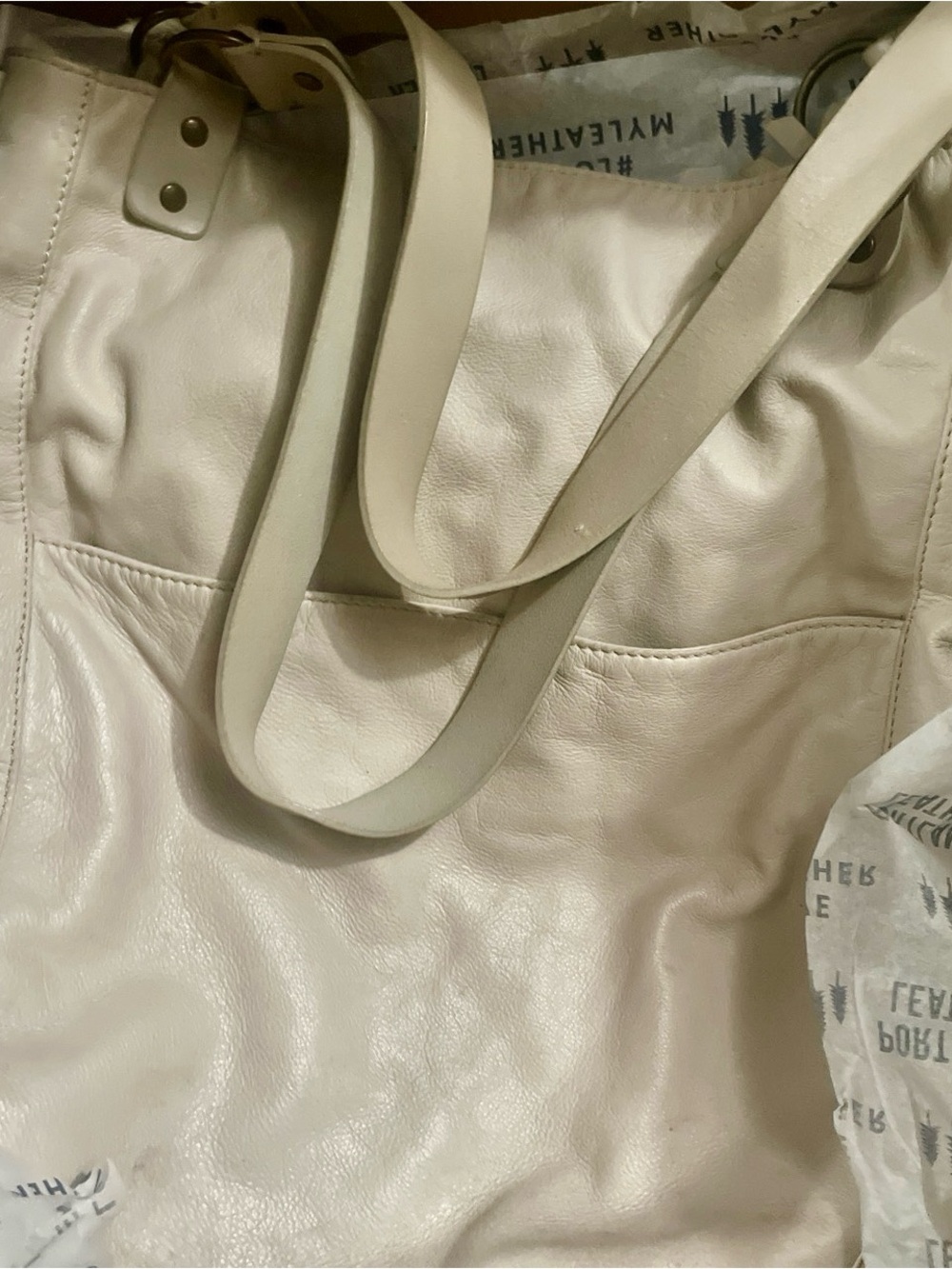 J. Jill Leather Shoulder bucket Bag in cream